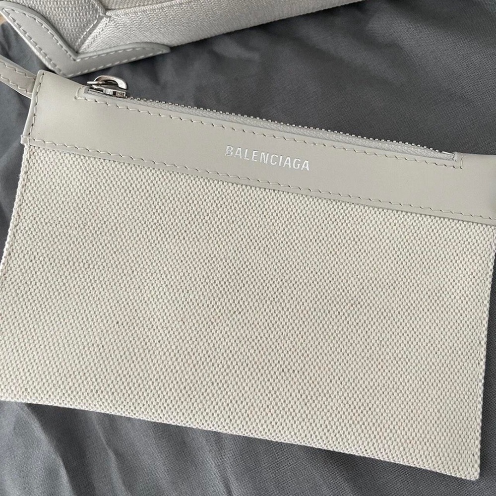 Balenciaga XS Navy Cabas Bag White Cream Black Logo Print Tote NWT - Picture 5 of 11